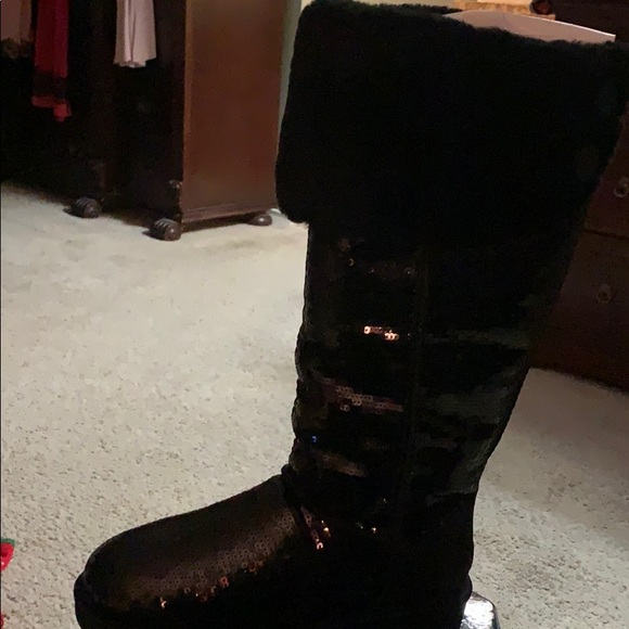 UGG Shoes - Ugg sequin boots. Brand new size 7. UGG Shoes - Ugg sequin boots. Brand new size 7.